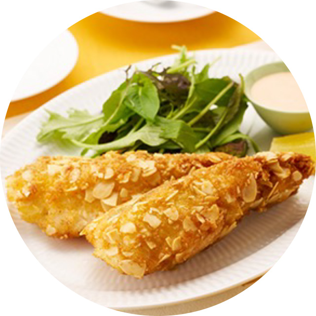 白身魚のアーモンドパン粉揚げ