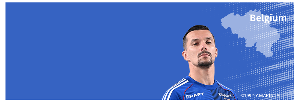 ジョルディ クルークス 選手©1992 Y.MARINOS